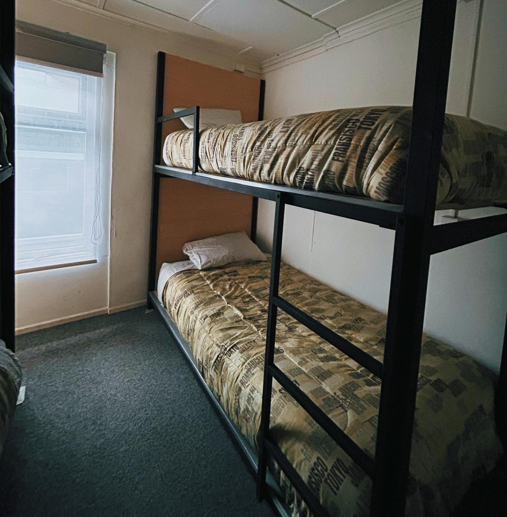 Aldea Del Sur Hostel By Indomito Sur Punta Arenas Exteriör bild